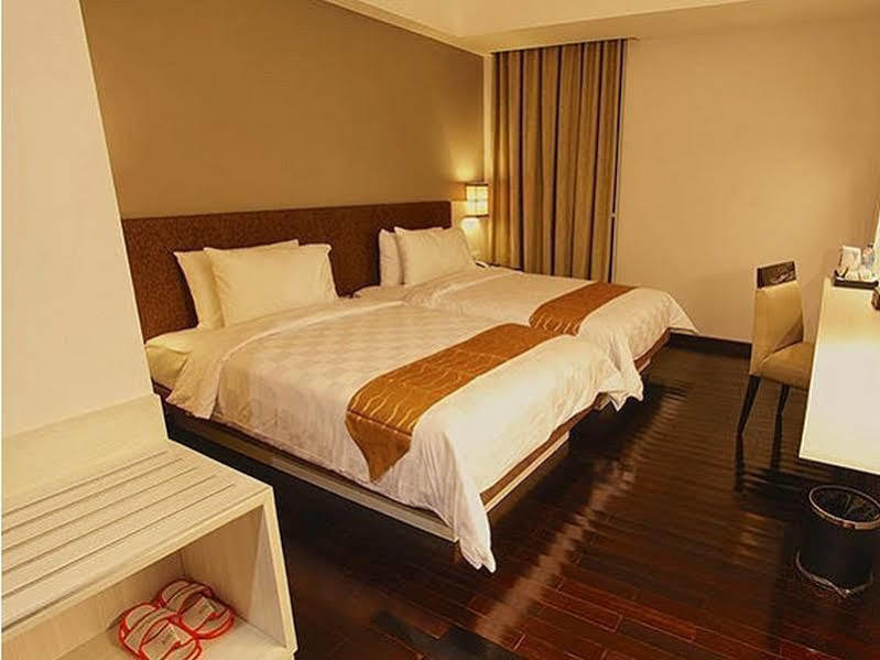 Horaios Malioboro Hotel Yogyakarta Exterior foto
